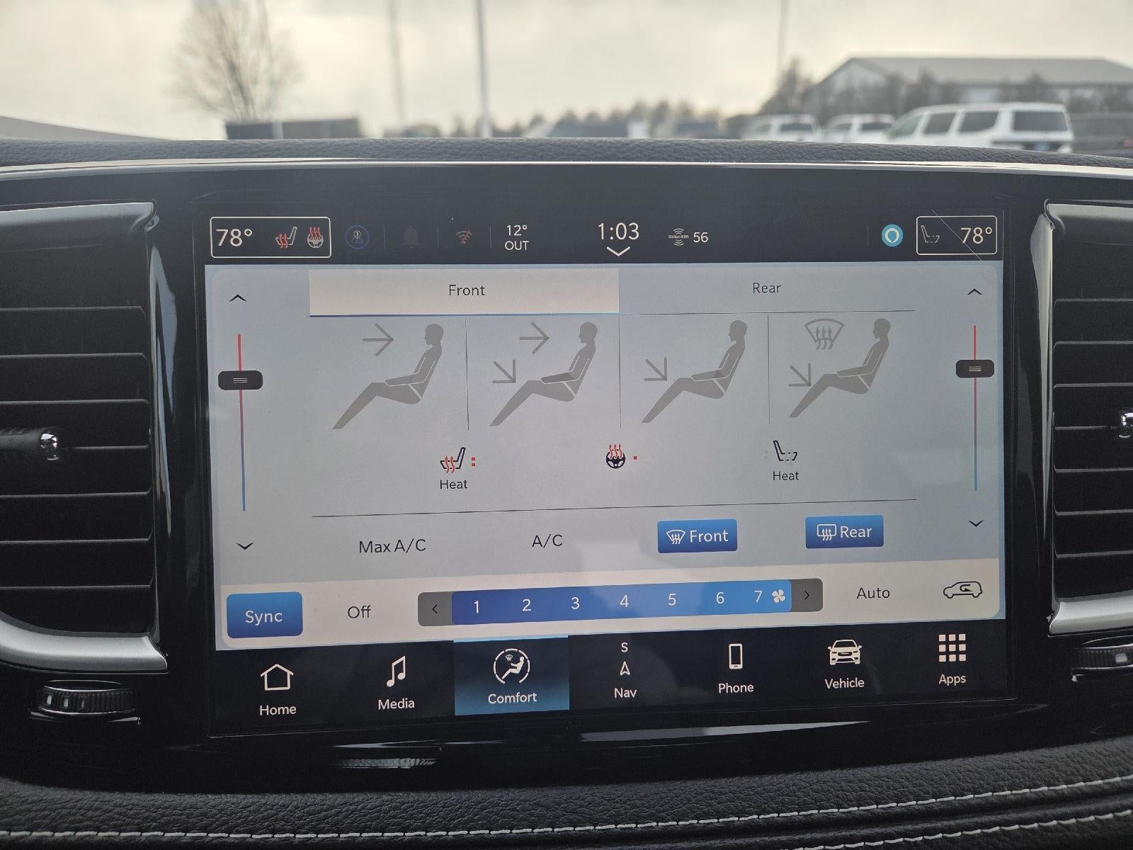 2026 Chrysler Pacifica Select