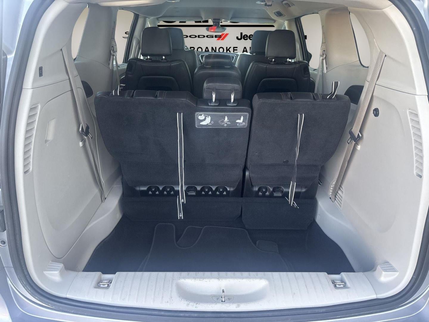 2018 Chrysler Pacifica Touring-L