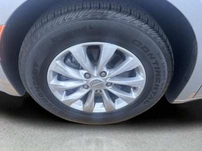 2018 Chrysler Pacifica Touring-L
