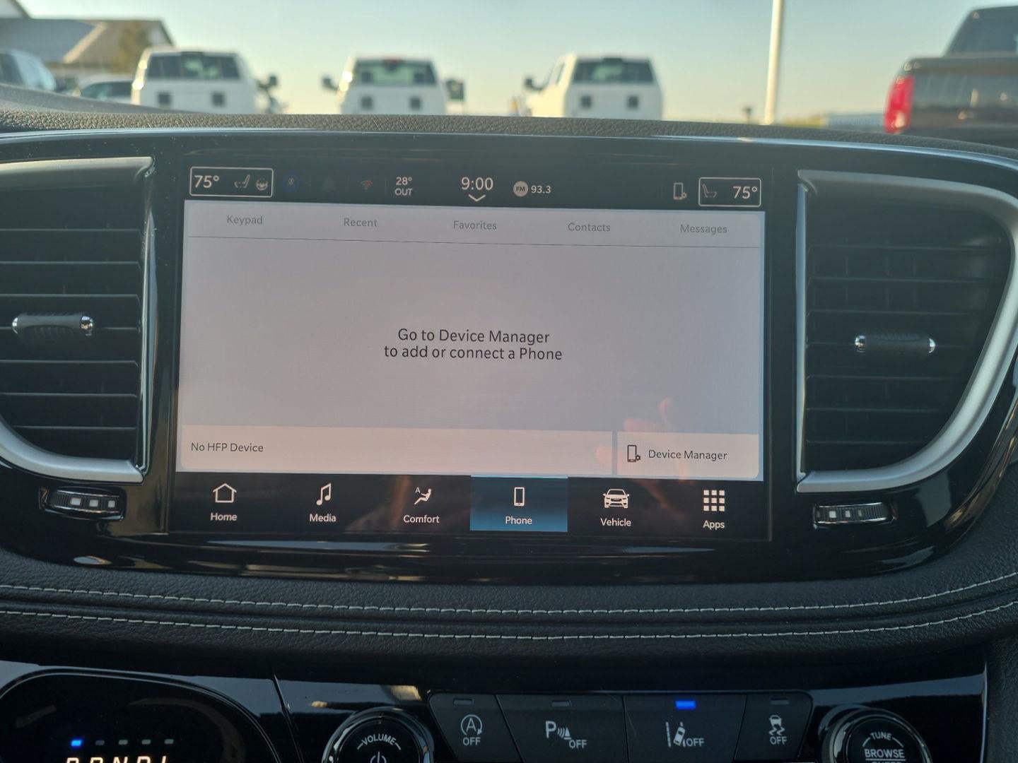 2026 Chrysler Pacifica Select