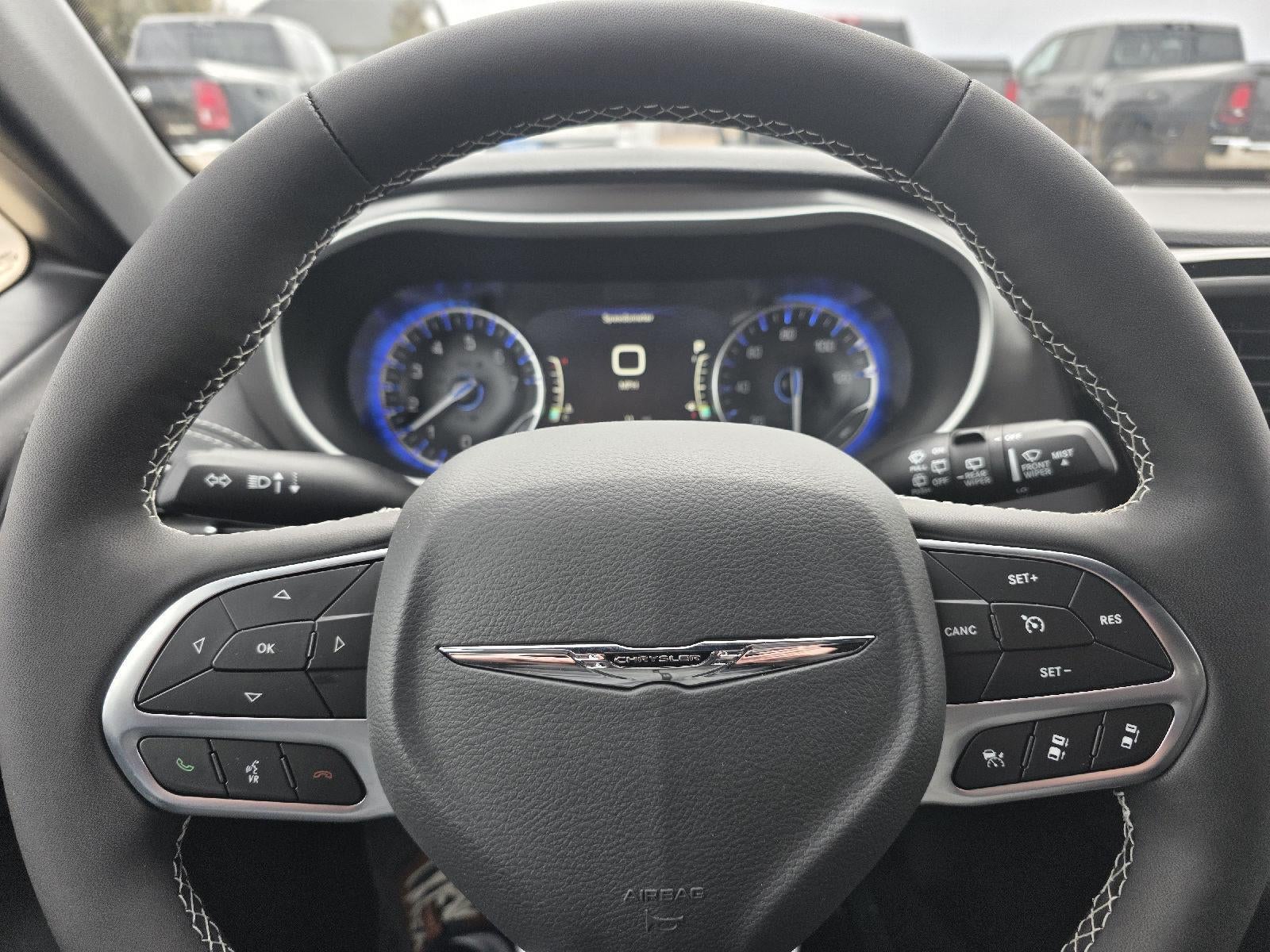 2026 Chrysler Pacifica Select