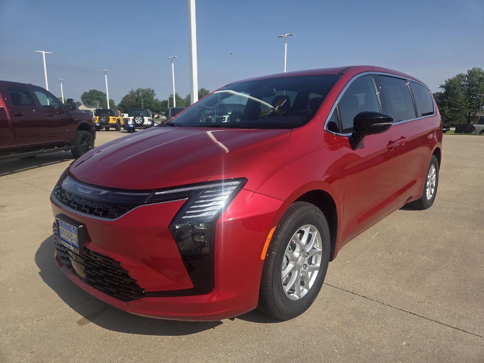 2027 Chrysler Pacifica Select's photo