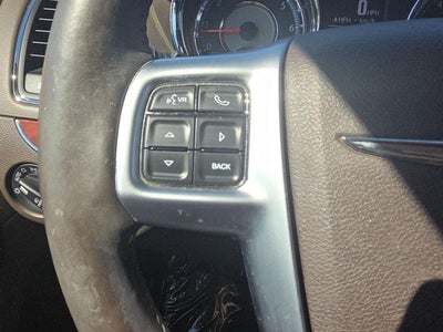 2013 Chrysler Town & Country Touring-L