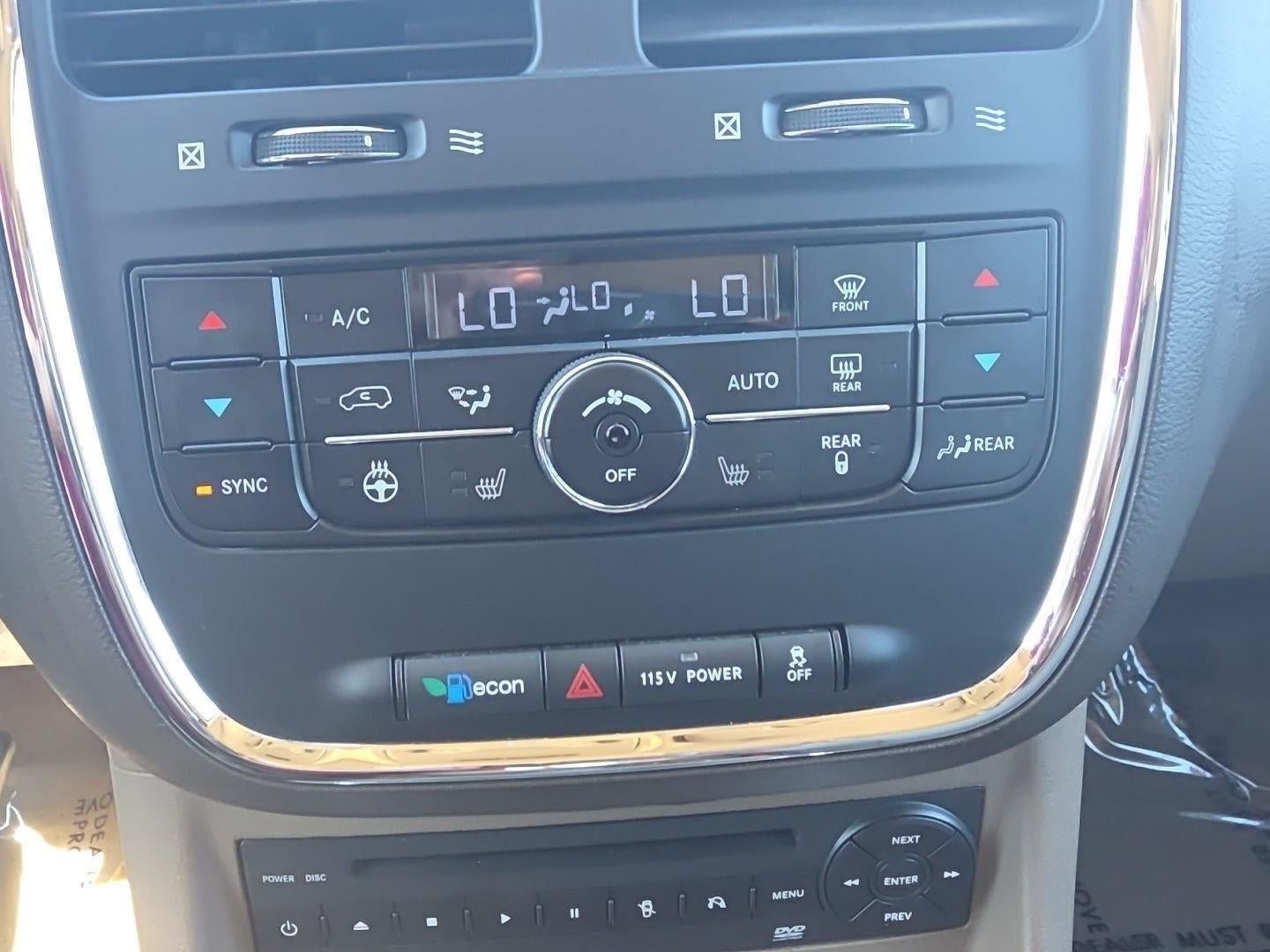 2013 Chrysler Town & Country Touring-L