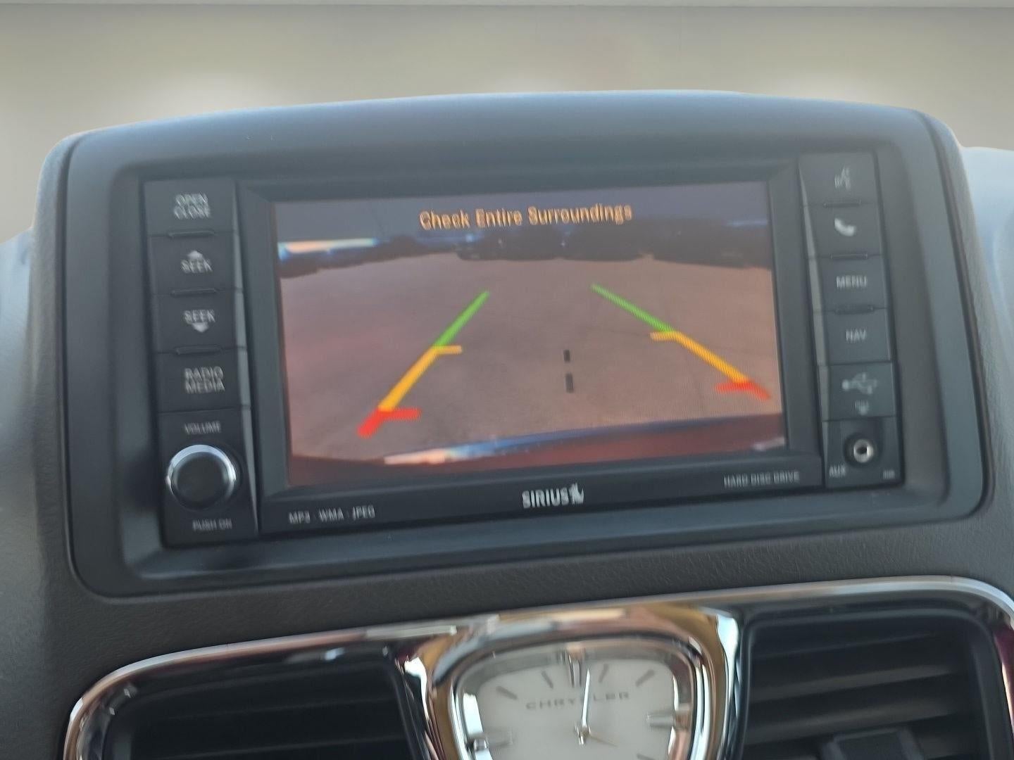 2013 Chrysler Town & Country Touring-L