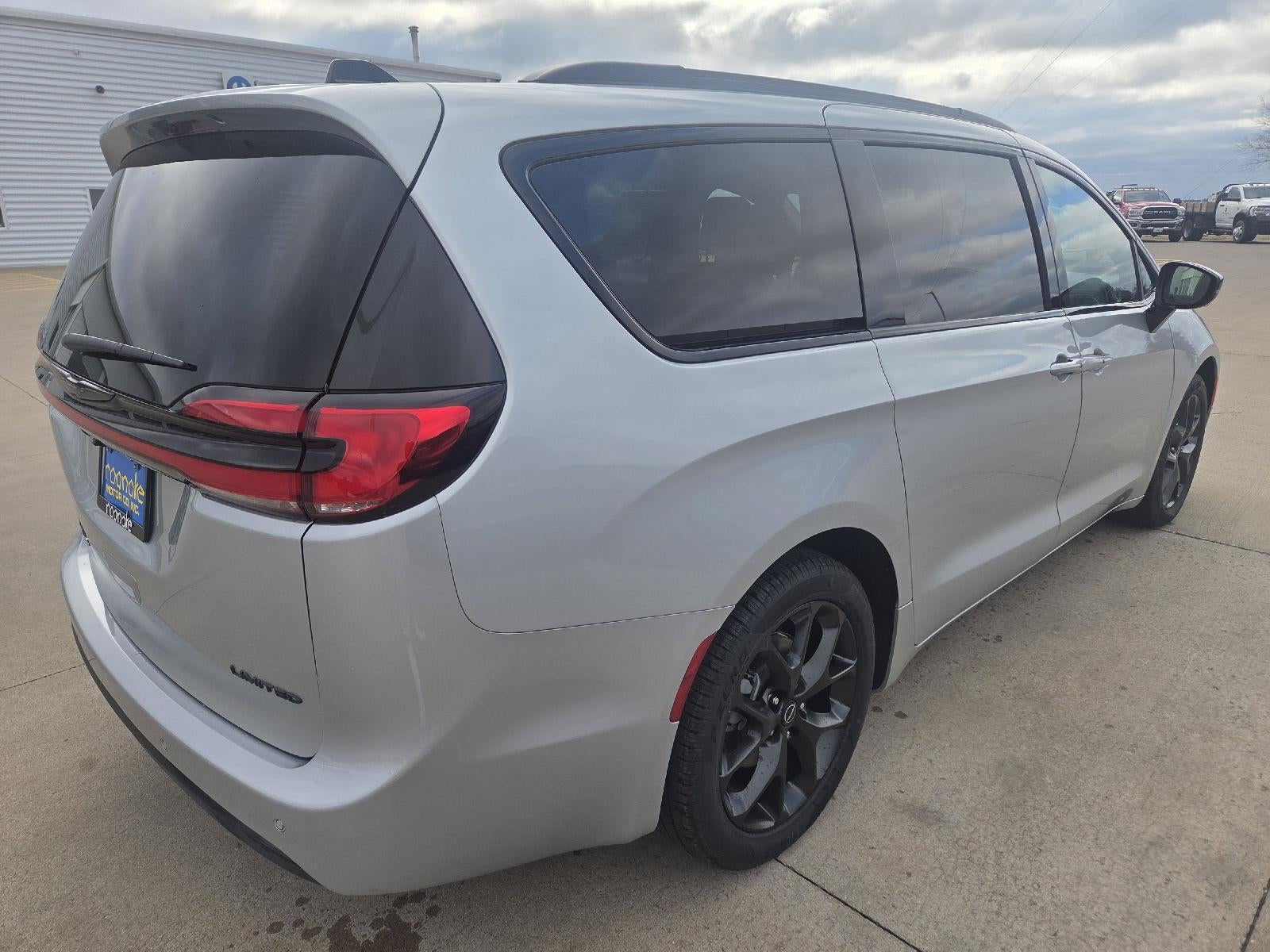 2026 Chrysler Pacifica Limited
