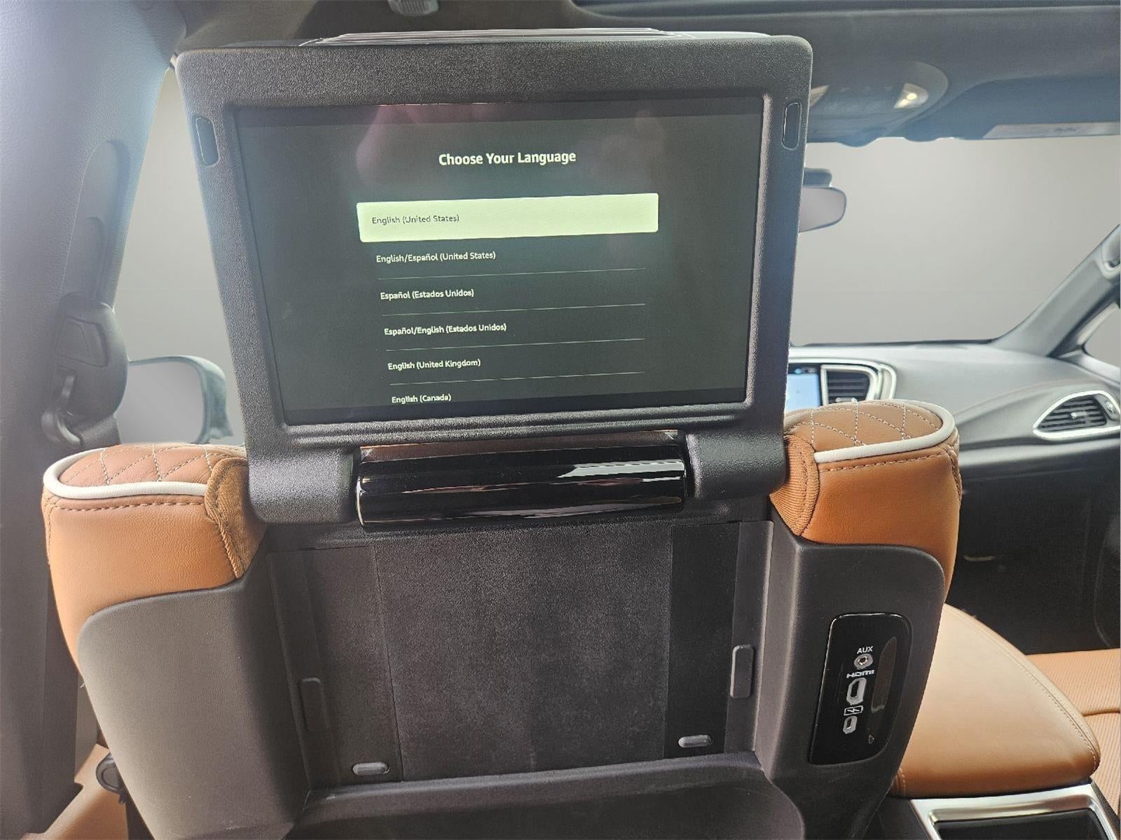 2025 Chrysler Pacifica Hybrid Pinnacle