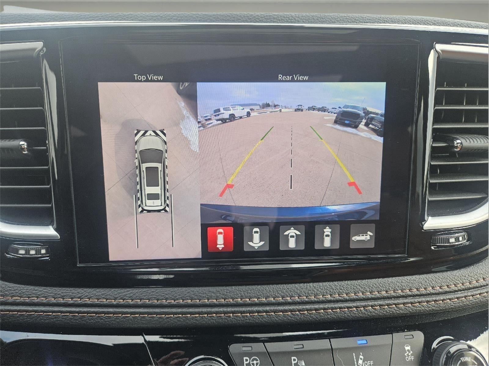 2025 Chrysler Pacifica Hybrid Pinnacle