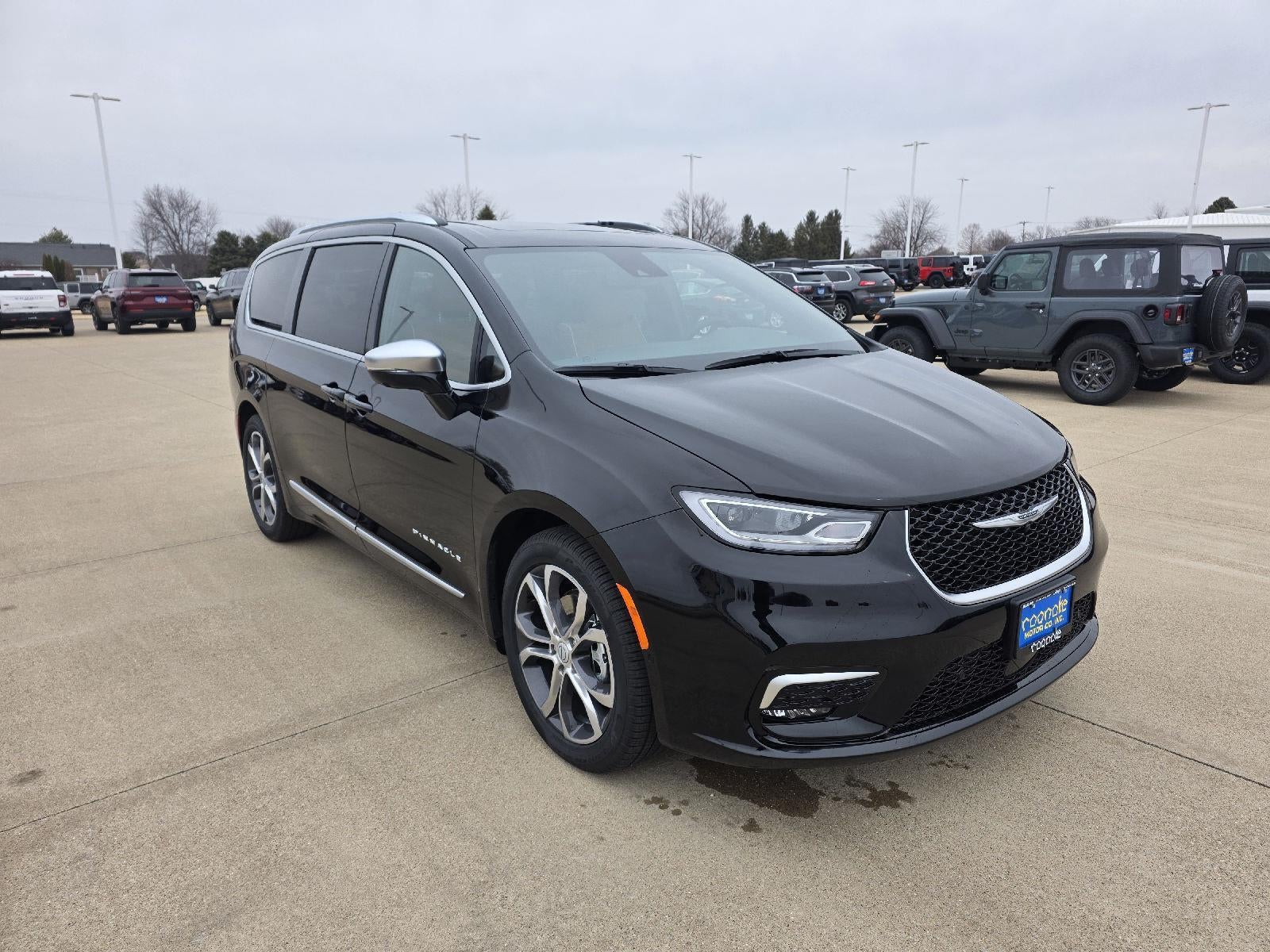 2026 Chrysler Pacifica Pinnacle