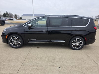 2026 Chrysler Pacifica Pinnacle
