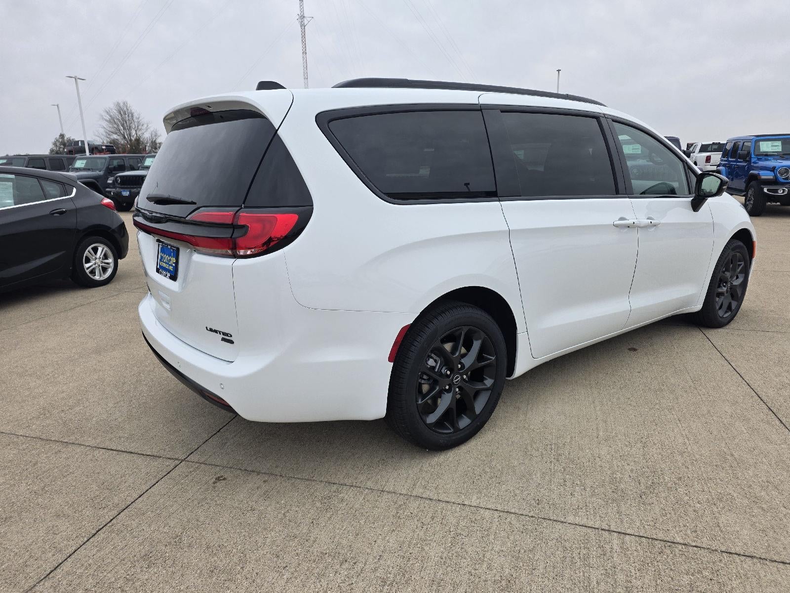 2026 Chrysler Pacifica Limited