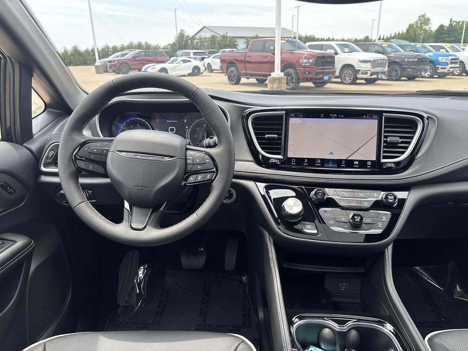 2027 Chrysler Pacifica Limited
