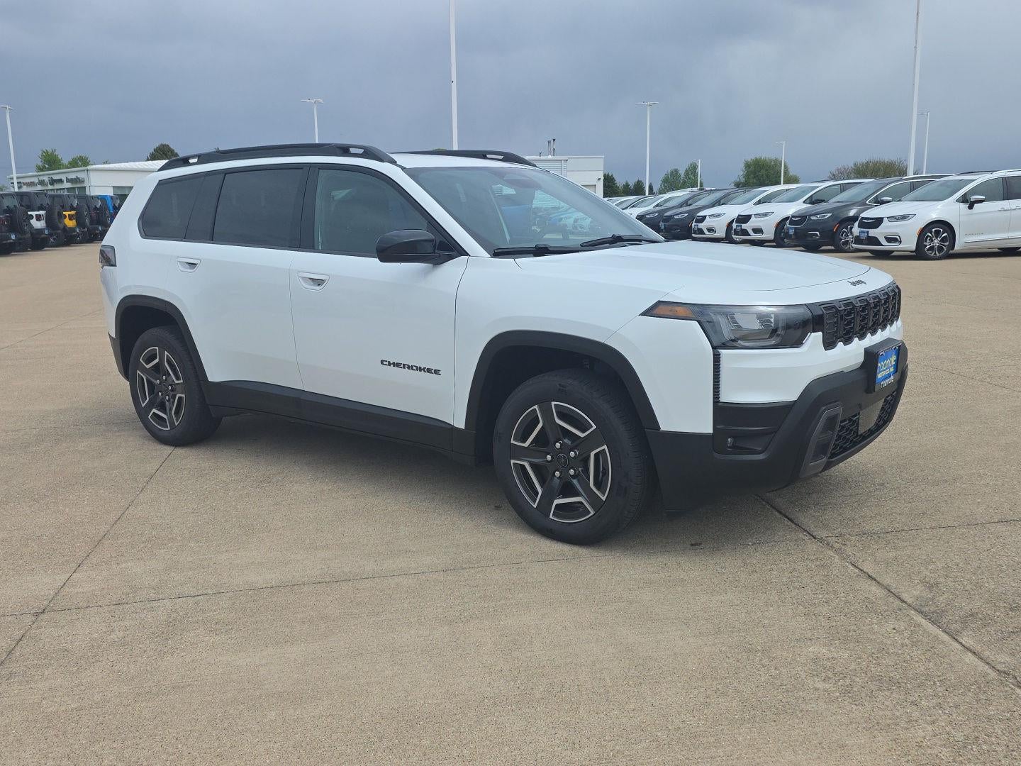 2026 Jeep Cherokee Laredo