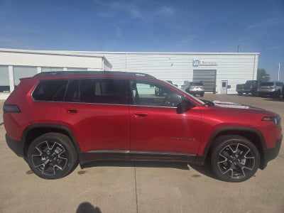 2026 Jeep Cherokee Overland