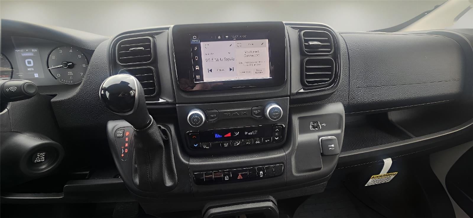 2025 RAM ProMaster Cargo Van Tradesman