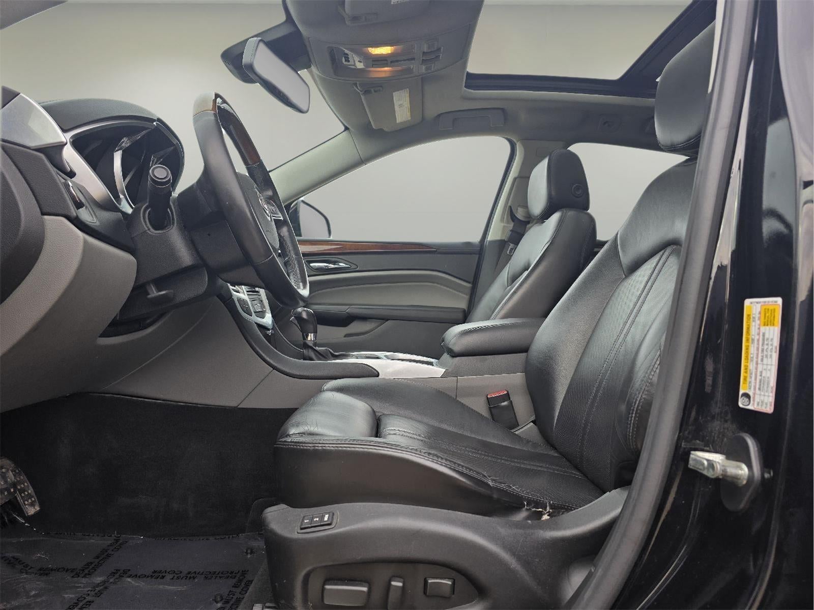 Used 2011 Cadillac SRX Luxury Collection with VIN 3GYFNDEY5BS519388 for sale in Roanoke, IL